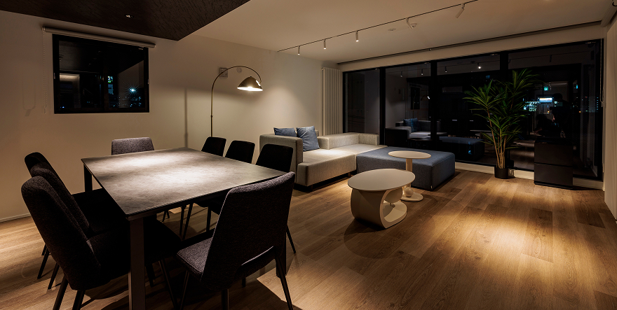 無人ホテル事業